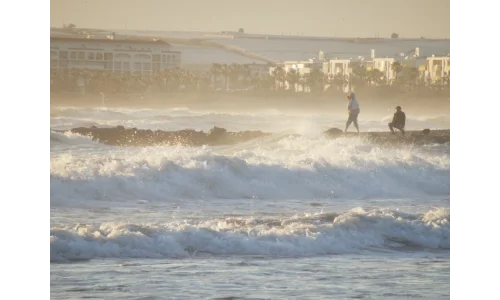 La mar movida, desde la playa La mar
